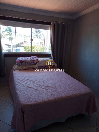 Imagem Apartamento com 2 Quartos à Venda, 50 m² em Jacaré - Cabo Frio
