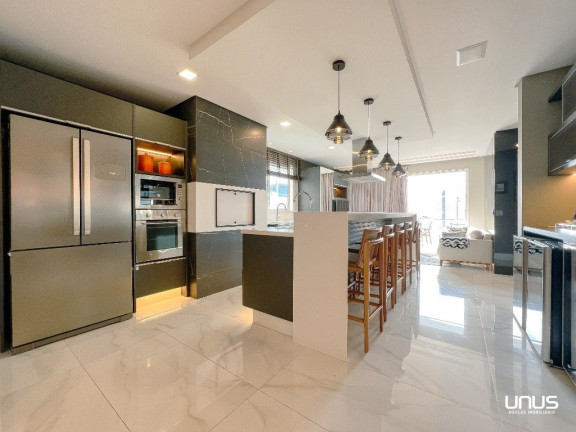 Imagem Casa de Condomínio com 4 Quartos à Venda, 426 m² em Estreito - Florianópolis Imagem Casa de Condomínio com 4 Quartos à Venda, 426 m² em Estreito - Florianópolis