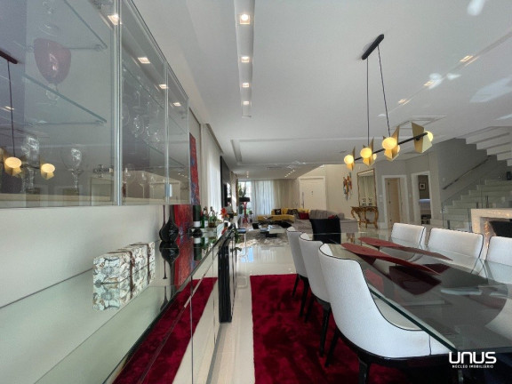 Imagem Casa com 5 Quartos à Venda, 495 m² em Jurerê Internacional - Florianópolis Imagem Casa com 5 Quartos à Venda, 495 m² em Jurerê Internacional - Florianópolis