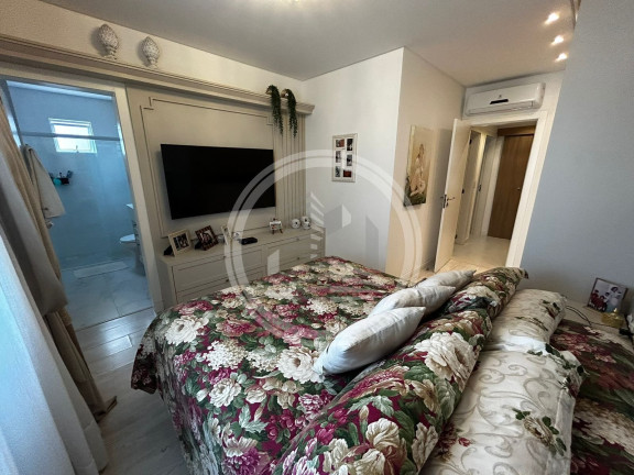 Imagem Apartamento com 3 Quartos à Venda, 130 m² em Meia Praia - Itapema Imagem Apartamento com 3 Quartos à Venda, 130 m² em Meia Praia - Itapema