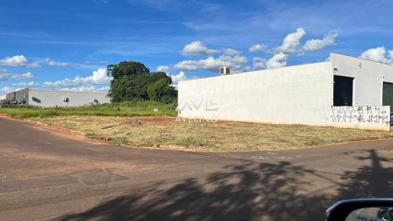 Imagem Terreno à Venda, 450 m² em Pioneiros - Campo Grande