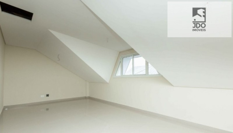 Imagem Sobrado com 3 Quartos à Venda, 185 m² em Campo Comprido - Curitiba Imagem Sobrado com 3 Quartos à Venda, 185 m² em Campo Comprido - Curitiba