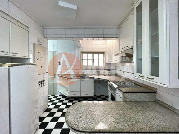 Imagem Casa com 4 Quartos à Venda, 440 m² em Granja Viana - Cotia