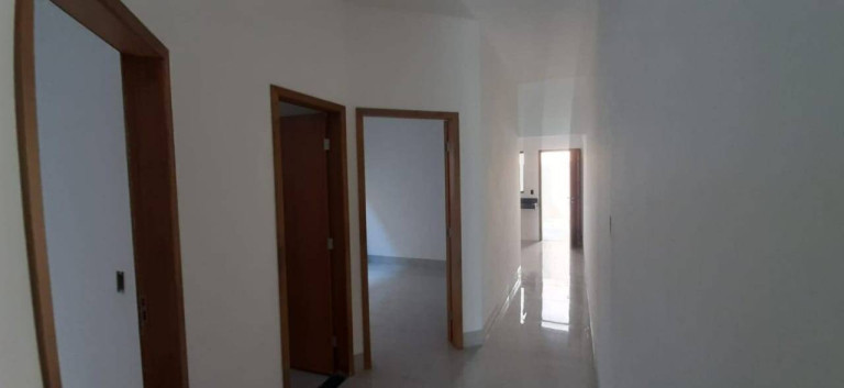 Imagem Casa com 3 Quartos à Venda, 180 m² em American Park - Aparecida De Goiânia