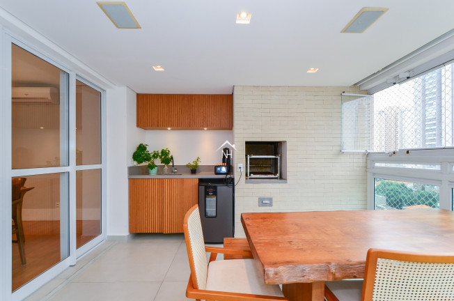 Apartamento com 3 Quartos à Venda, 155 m² em Campo Belo - São Paulo