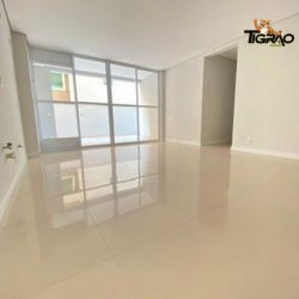 Imagem Apartamento com 3 Quartos à Venda, 73 m² em Vila Operária - Itajaí Imagem Apartamento com 3 Quartos à Venda, 73 m² em Vila Operária - Itajaí