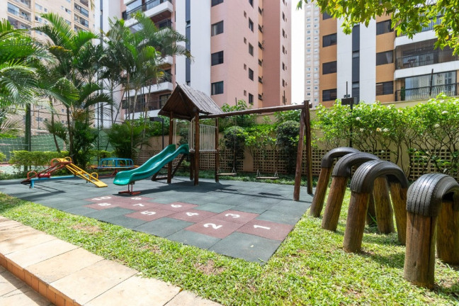 Imagem Imóvel com 3 Quartos à Venda, 129 m² em Brooklin Paulista - São Paulo Imagem Imóvel com 3 Quartos à Venda, 129 m² em Brooklin Paulista - São Paulo