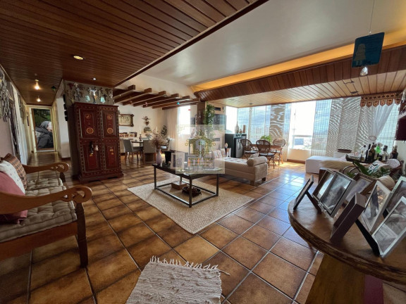 Apartamento com 3 Quartos à Venda, 153 m² em Graça - Salvador