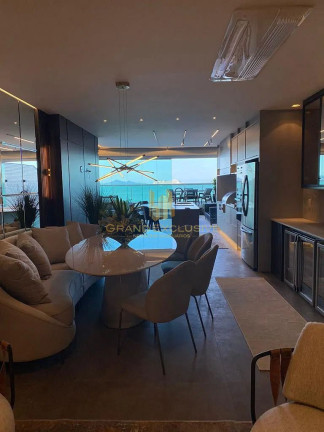 Imagem Apartamento com 4 Quartos à Venda, 284 m² em Centro - Balneário Camboriú Imagem Apartamento com 4 Quartos à Venda, 284 m² em Centro - Balneário Camboriú