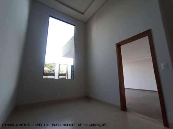 Imagem Casa com 2 Quartos à Venda, 125 m² em Parque Avenida - Maringá