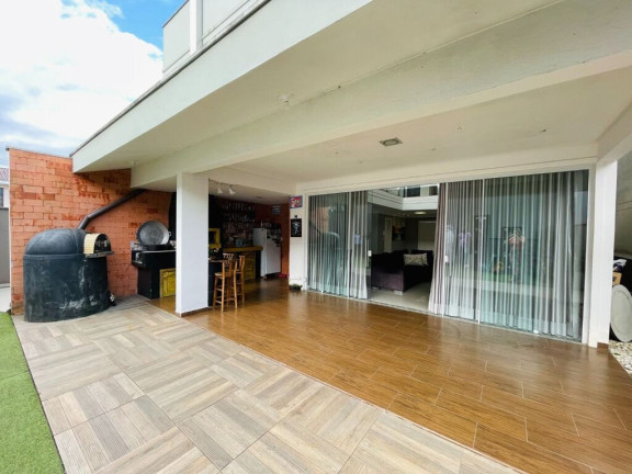 Imagem Casa com 3 Quartos à Venda, 238 m² em Fortaleza Alta - Blumenau