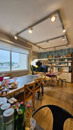 Apartamento com 2 Quartos à Venda, 70 m² em Vila Ipiranga - Porto Alegre