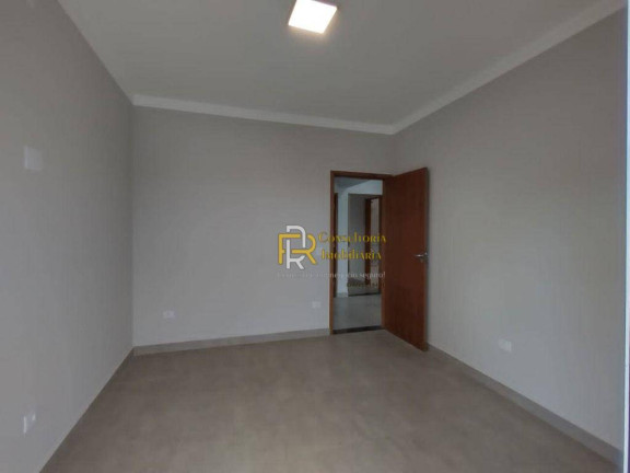 Imagem Casa com 4 Quartos à Venda, 165 m² em Solemar - Praia Grande Imagem Casa com 4 Quartos à Venda, 165 m² em Solemar - Praia Grande