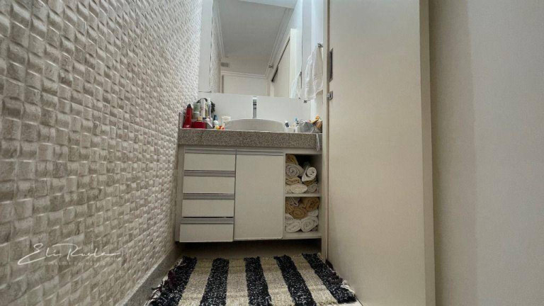 Imagem Apartamento com 3 Quartos à Venda, 120 m² em Centro - Colatina