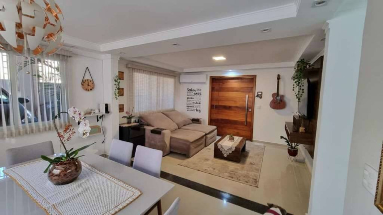 Imagem Casa com 3 Quartos à Venda, 183 m² em Jardim Elias - Vargem Grande Paulista