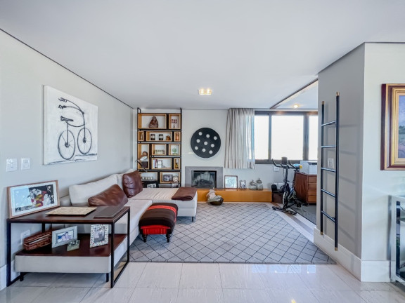 Imagem Apartamento com 3 Quartos à Venda, 243 m² em Rio Branco - Porto Alegre