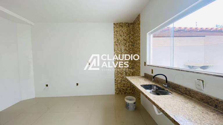 Imagem Casa com 3 Quartos à Venda, 130 m² em Mangabeira - Feira De Santana Imagem Casa com 3 Quartos à Venda, 130 m² em Mangabeira - Feira De Santana