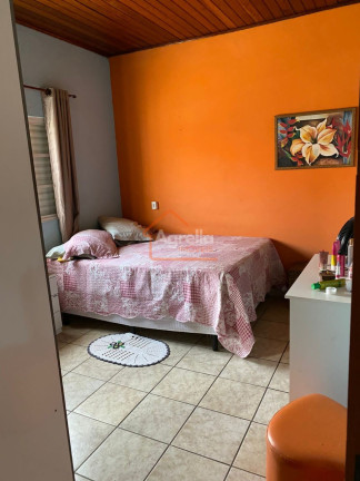Imagem Casa com 2 Quartos à Venda, 250 m² em Vila Bianchi - Mogi Mirim