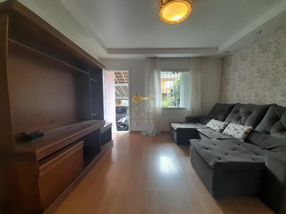 Imagem Casa com 4 Quartos à Venda, 77 m² em Tijuca - Teresópolis