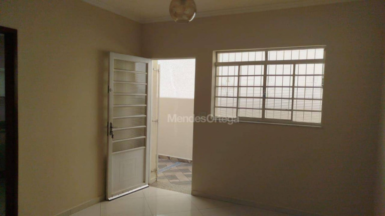 Imagem Casa com 3 Quartos para Alugar, 250 m² em Vila Leão - Sorocaba