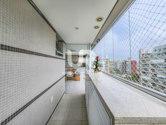Imagem Imóvel com 3 Quartos à Venda, 122 m² em Riviera | Módulo 08 - Bertioga Imagem Imóvel com 3 Quartos à Venda, 122 m² em Riviera | Módulo 08 - Bertioga