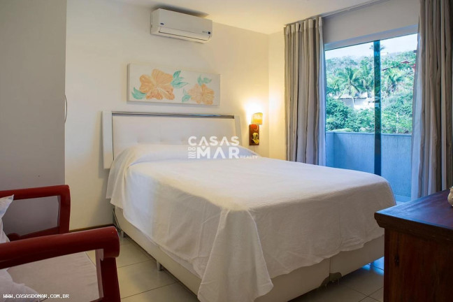 Imagem Casa com 4 Quartos para Alugar ou Temporada, 350 m² em Geribá - Armação Dos Búzios Imagem Casa com 4 Quartos para Alugar ou Temporada, 350 m² em Geribá - Armação Dos Búzios