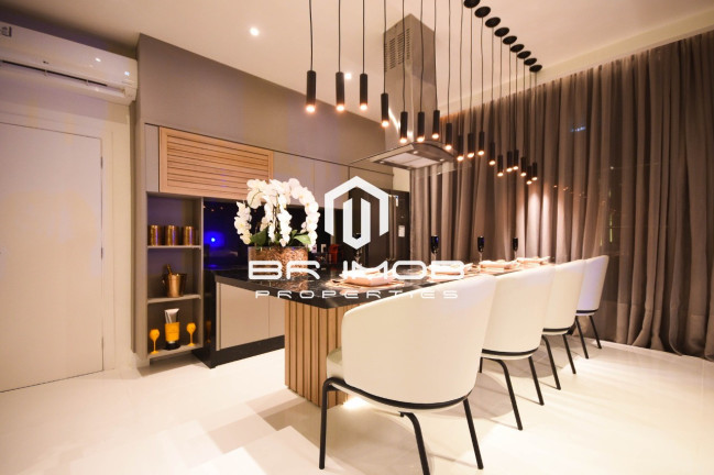Imagem Imóvel com 3 Quartos à Venda, 180 m² em Vila Nova Conceição - São Paulo