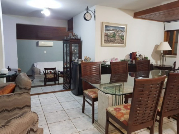 Imagem Casa com 5 Quartos à Venda, 410 m² em Camboinhas - Niterói Imagem Casa com 5 Quartos à Venda, 410 m² em Camboinhas - Niterói