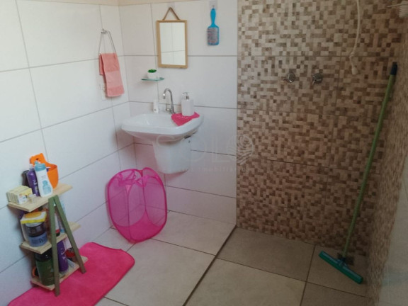 Imagem Casa com 2 Quartos à Venda, 200 m² em Jardim Roberto Selmi Dei - Araraquara Imagem Casa com 2 Quartos à Venda, 200 m² em Jardim Roberto Selmi Dei - Araraquara