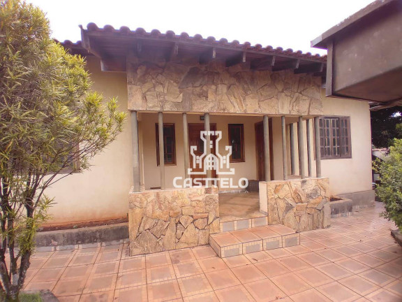 Casa com 4 Quartos à Venda, 220 m² em Esperança - Londrina