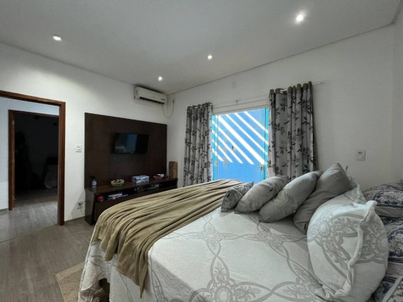 Imagem Casa com 3 Quartos à Venda, 260 m² em Costeira - Balneário Barra Do Sul Imagem Casa com 3 Quartos à Venda, 260 m² em Costeira - Balneário Barra Do Sul