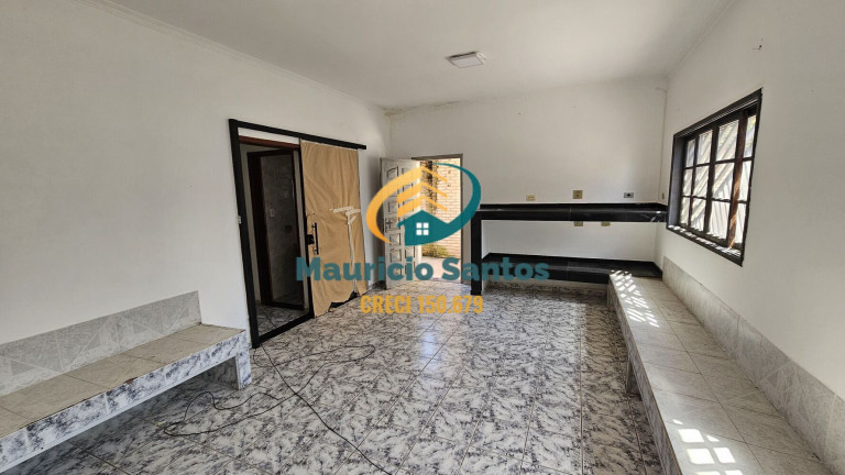 Imagem Sobrado com 4 Quartos à Venda, 166 m² em Centro - Mongaguá