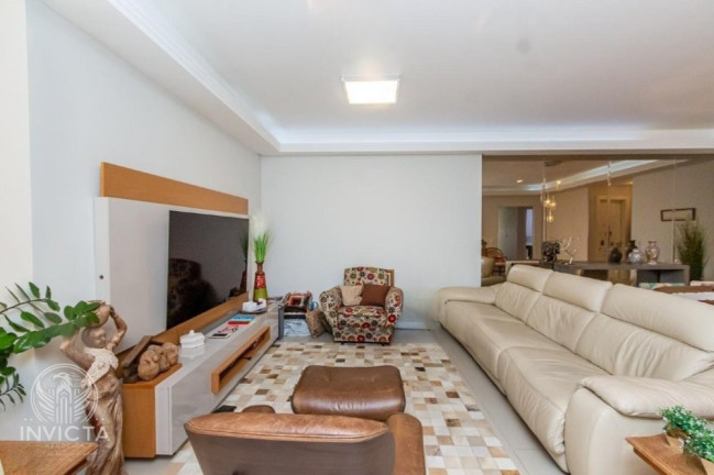Imagem Apartamento com 3 Quartos à Venda, 178 m² em Centro - Balneário Camboriú Imagem Apartamento com 3 Quartos à Venda, 178 m² em Centro - Balneário Camboriú