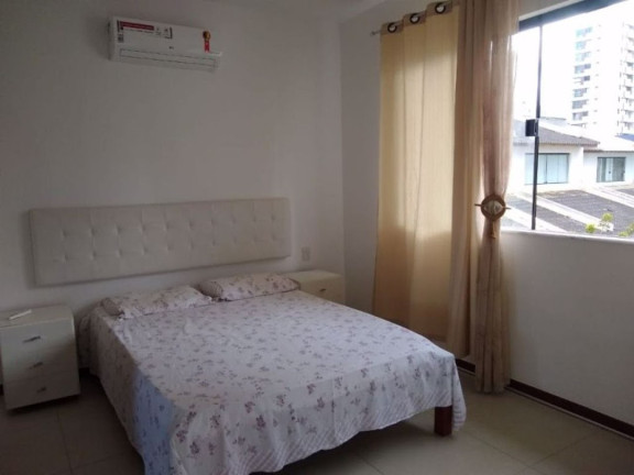 Imagem Casa com 6 Quartos à Venda ou Locação, 230 m² em Armação - Salvador