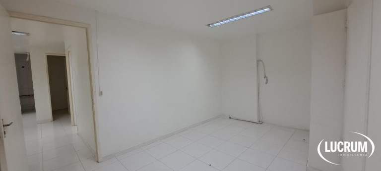 Imagem Sala Comercial à Venda, 130 m² em Copacabana - Rio De Janeiro Imagem Sala Comercial à Venda, 130 m² em Copacabana - Rio De Janeiro