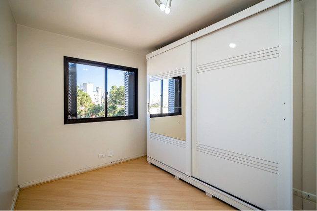 Imagem Imóvel com 3 Quartos à Venda, 142 m² em Juvevê - Curitiba Imagem Imóvel com 3 Quartos à Venda, 142 m² em Juvevê - Curitiba