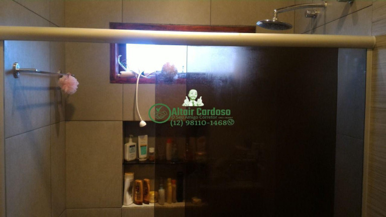 Imagem Casa de Condomínio com 5 Quartos à Venda, 500 m² em Centro - Jambeiro