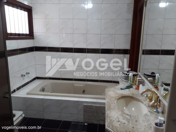 Imagem Casa com 3 Quartos à Venda, 264 m² em Ouro Branco - Novo Hamburgo