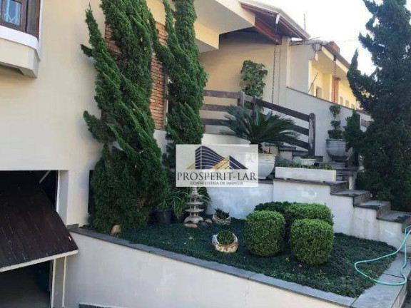 Sobrado com 4 Quartos à Venda, 430 m² em Vila Galvão - Guarulhos