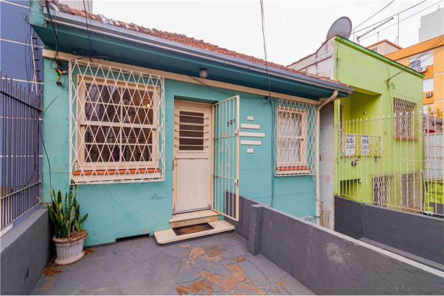 Imagem Casa com 4 Quartos à Venda, 98 m² em Petrópolis - Porto Alegre