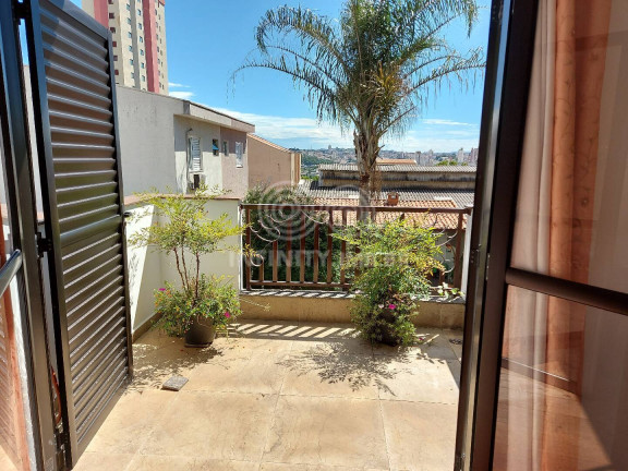 Imagem Casa com 3 Quartos à Venda, 255 m² em Campestre - Santo André