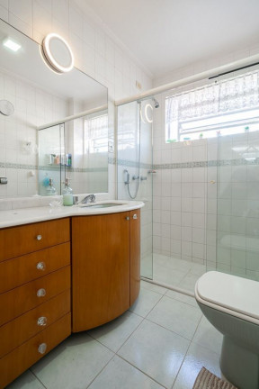 Imagem Imóvel com 3 Quartos à Venda, 204 m² em Rio Branco - Porto Alegre Imagem Imóvel com 3 Quartos à Venda, 204 m² em Rio Branco - Porto Alegre