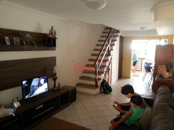 Imagem Casa de Condomínio com 2 Quartos à Venda, 70 m² em Ogiva - Cabo Frio