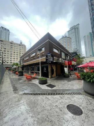 Sala Comercial à Venda, 640 m² em Centro - Balneário Camboriú