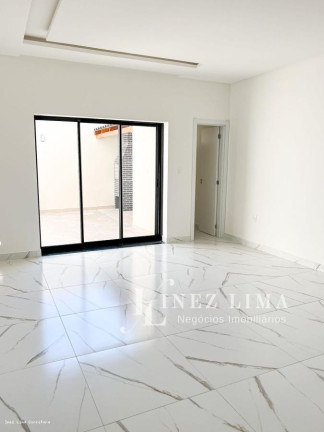 Imagem Casa com 3 Quartos à Venda, 110 m² em Morretes - Itapema