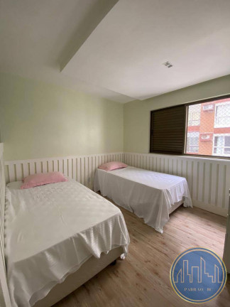 Apartamento com 4 Quartos para Alugar, 180 m² em Centro - Balneário Camboriú