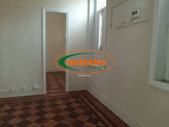 Imagem Casa com 5 Quartos à Venda, 169 m² em Tijuca - Rio De Janeiro Imagem Casa com 5 Quartos à Venda, 169 m² em Tijuca - Rio De Janeiro