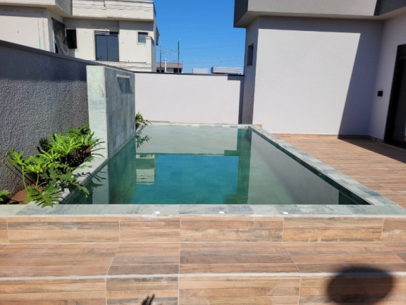 Imagem Casa com 3 Quartos à Venda, em Caldeira - Indaiatuba Imagem Casa com 3 Quartos à Venda, em Caldeira - Indaiatuba