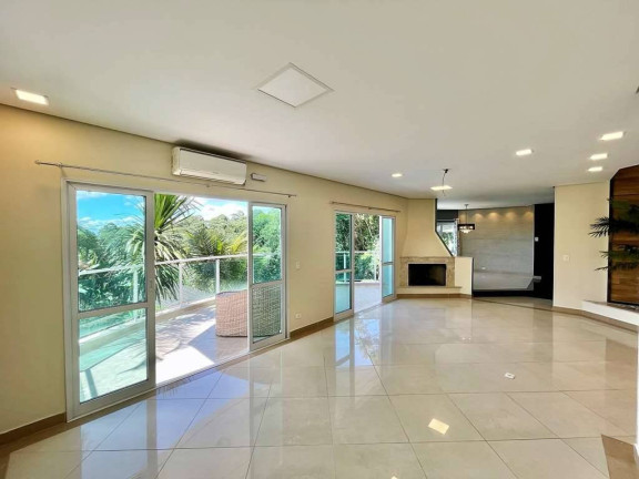 Imagem Casa de Condomínio com 4 Quartos à Venda, em Jardim Indaiá - Embu Das Artes Imagem Casa de Condomínio com 4 Quartos à Venda, em Jardim Indaiá - Embu Das Artes