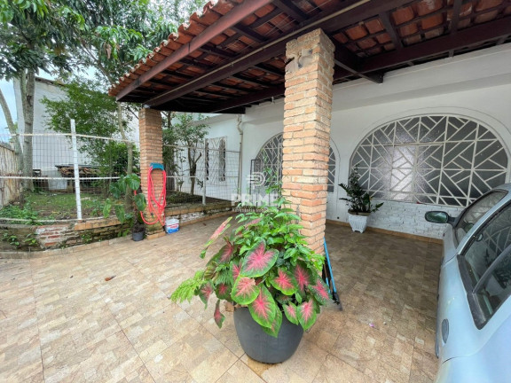 Casa com 3 Quartos à Venda, 148 m² em Indaia - Caraguatatuba